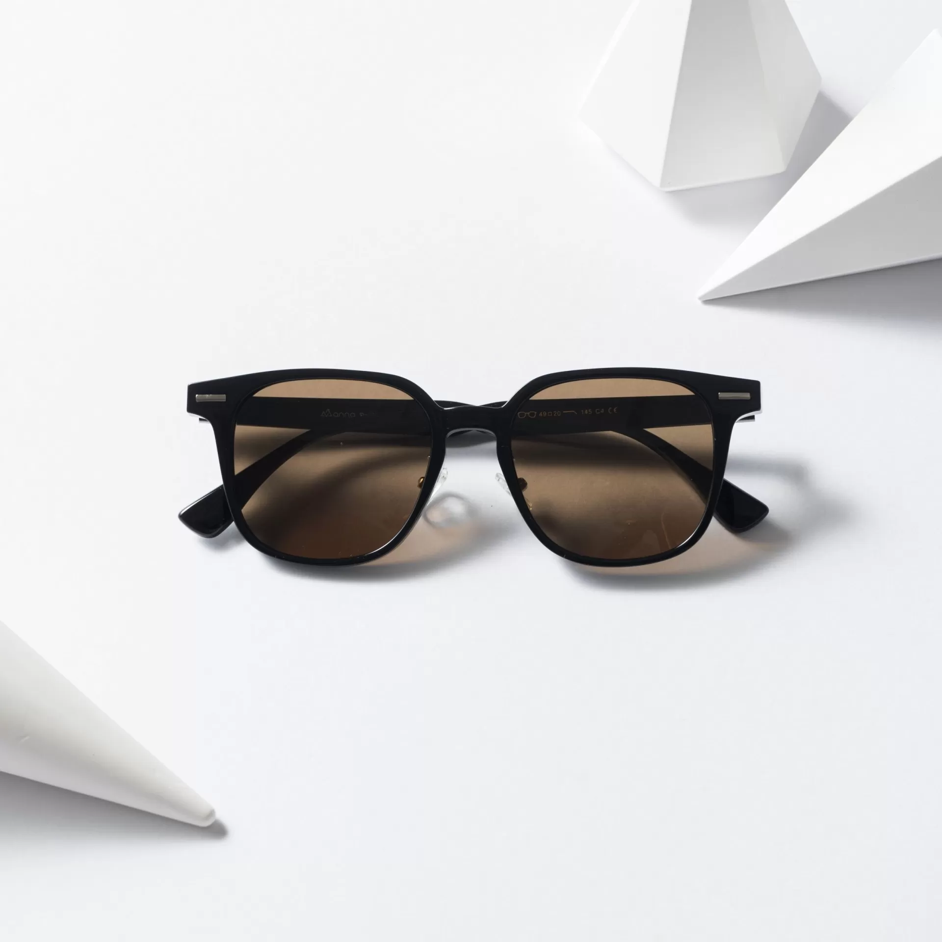 KÍNH RÂM PHÂN CỰC YC9039